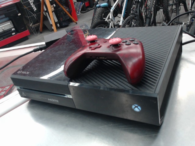 Xbox one first gen 500gb av fils