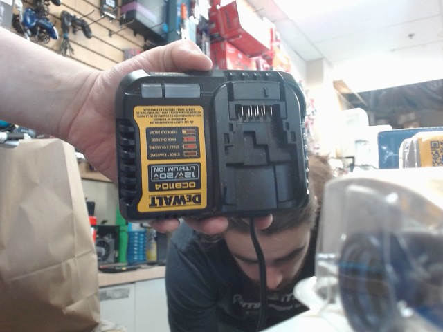 12v 20v charg