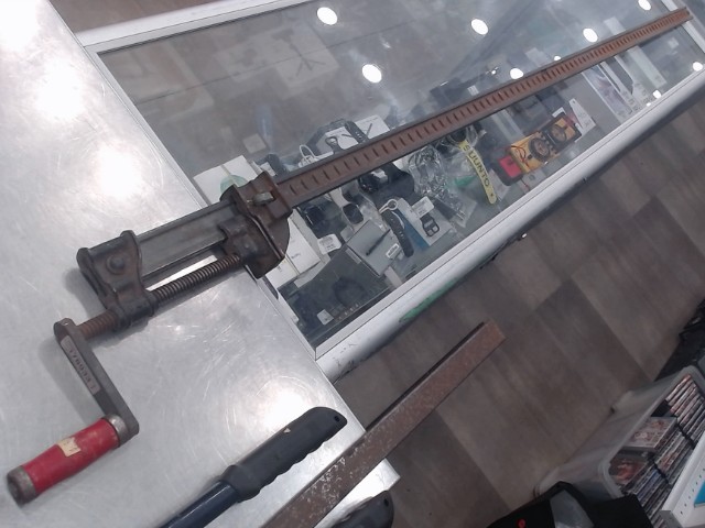 Bar clamp