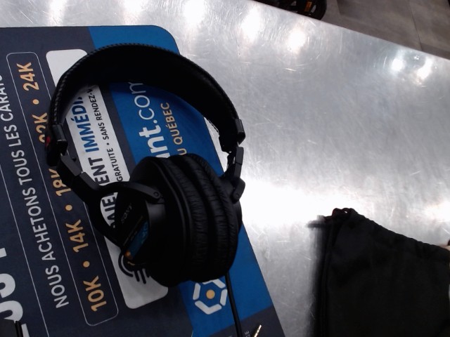 Professional stereo monitor headphones
