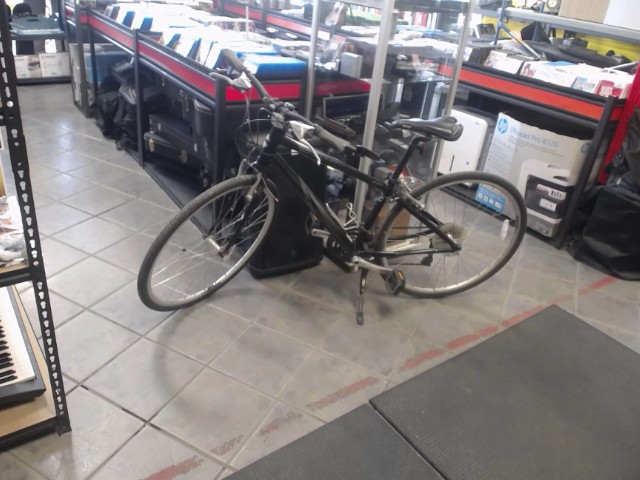 Velo hybride small (15.5 pouces)