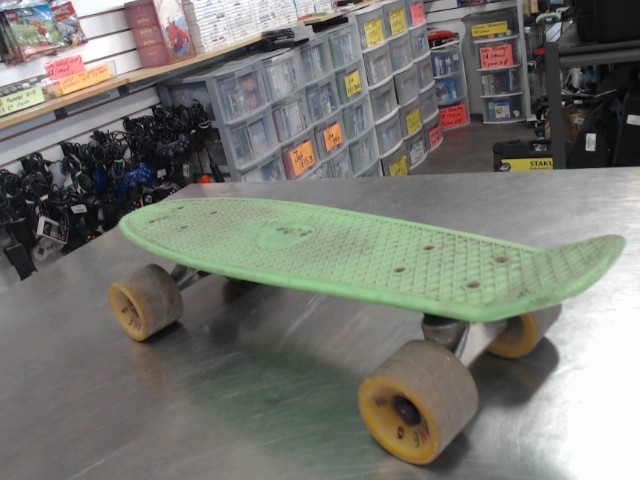 Skate style penny