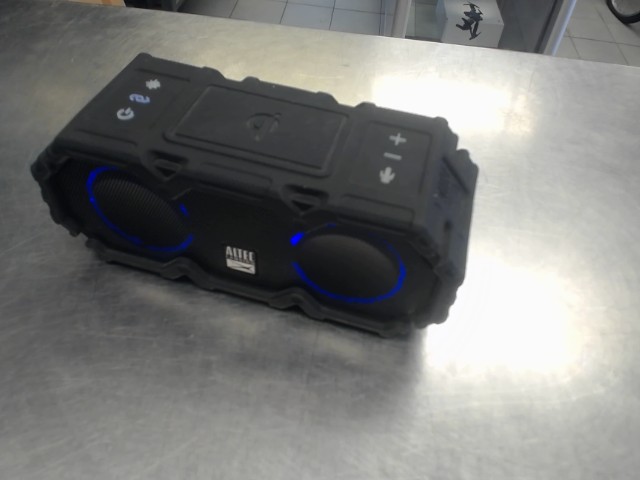 Speaker lansing
