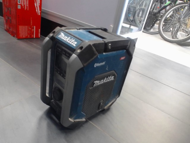 Speaker makita