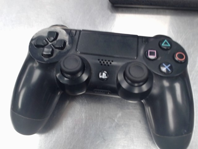 Manette ps4 noire