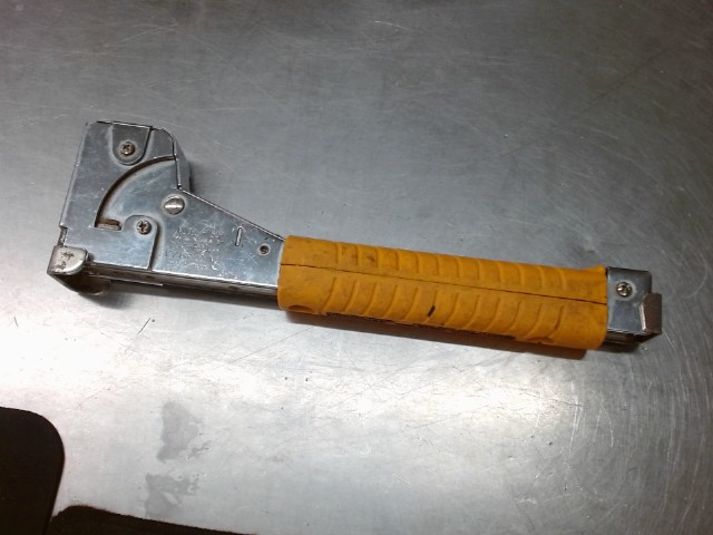 Tackeuse 5/16 3/8 1/2