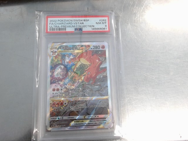 Charizard ultra premium coll psa 8