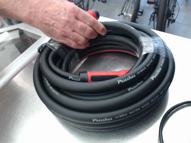 Boyau d'arrosage hybride 25' 200psi 5/8