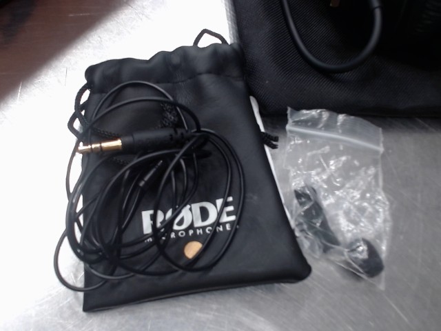 Clip-on microphone + etui