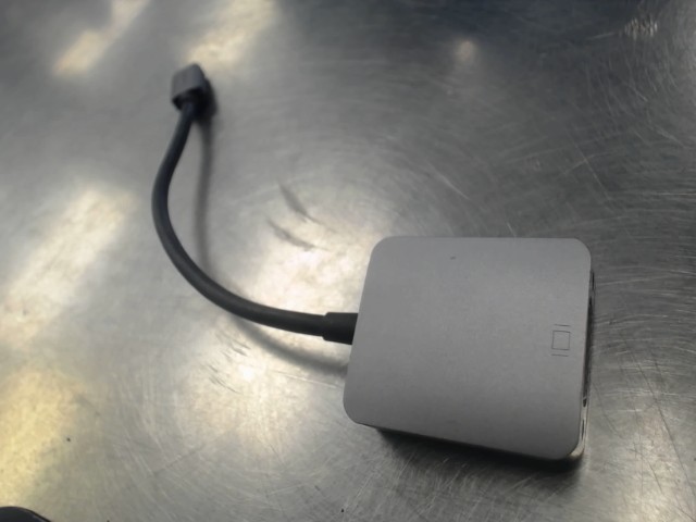 Adapteur usb c/vga