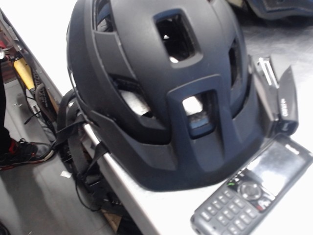 Casque velo adulte 073-3622-8
