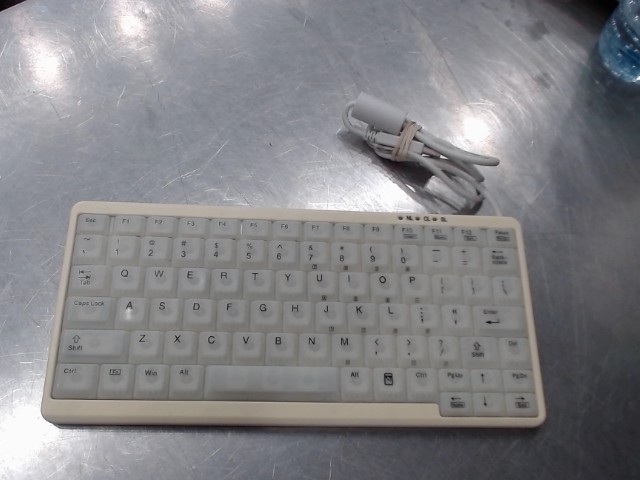 1 clavier blanc