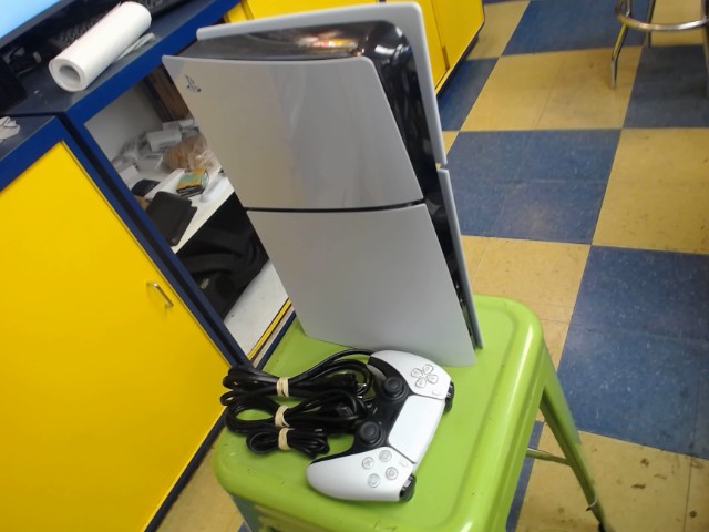 Ps5 console digital avec mannette et cab