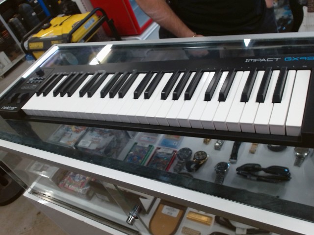 Clavier digital midi avec manuel/cable