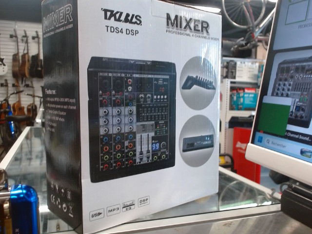 Professional 4 channel mixer new in box