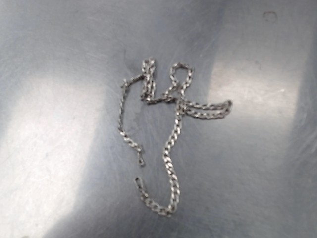 Chaine argent