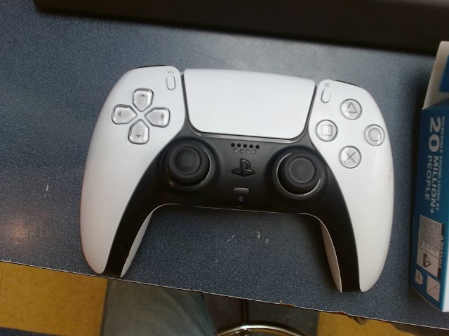 Manette de playstation 5 blanche