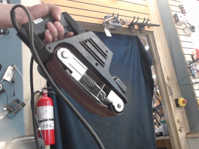 Belt sander