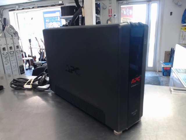 Back up apc bx1350m en bonne condition