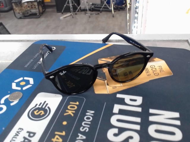 Lunette soleil femme frame noir