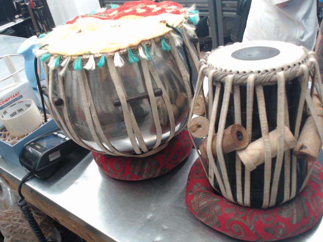 Set de 2 tabla indien handmade