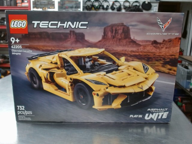 Lego technic corvette jaune