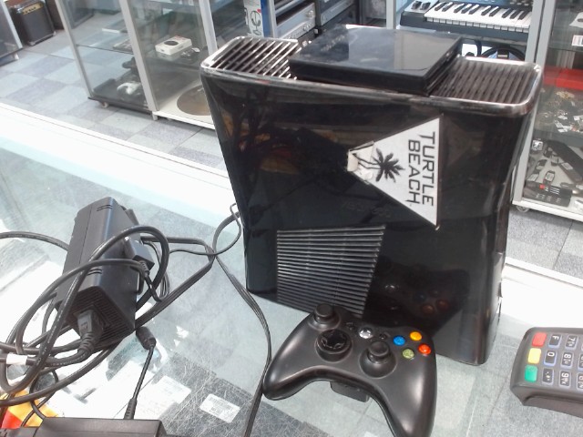 Xbox 360 elite avec 250gb et acc
