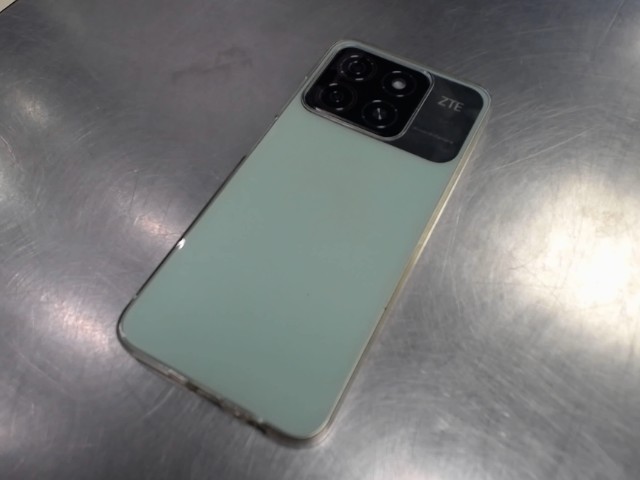 Zte blade a35 64gb avec case