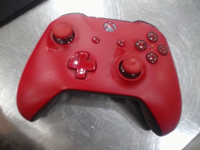 Manette rouge