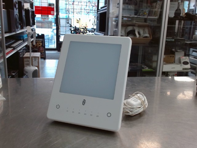 Therapy lamp filaire