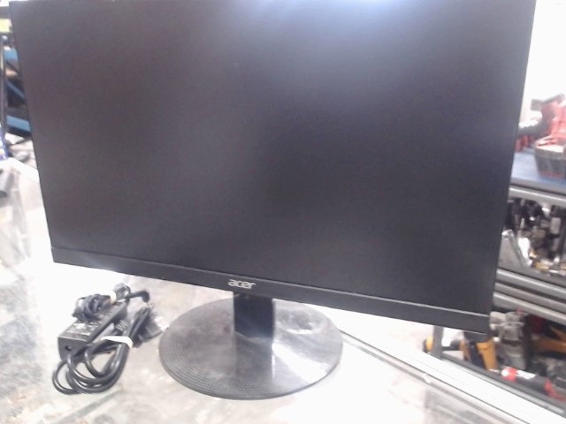 �cran ordinateur 22po(2019)+fils