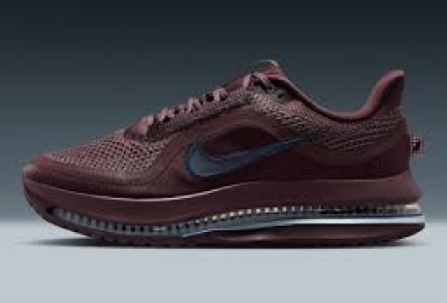 Pegasus premium tatto women's size us 7