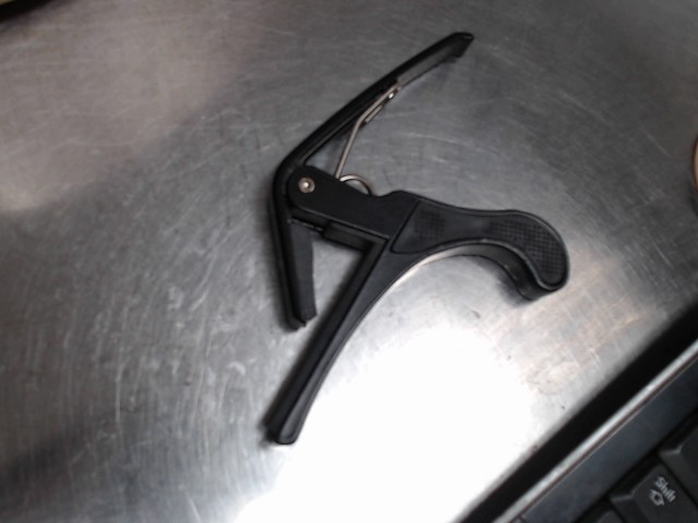 Capo pour guitar