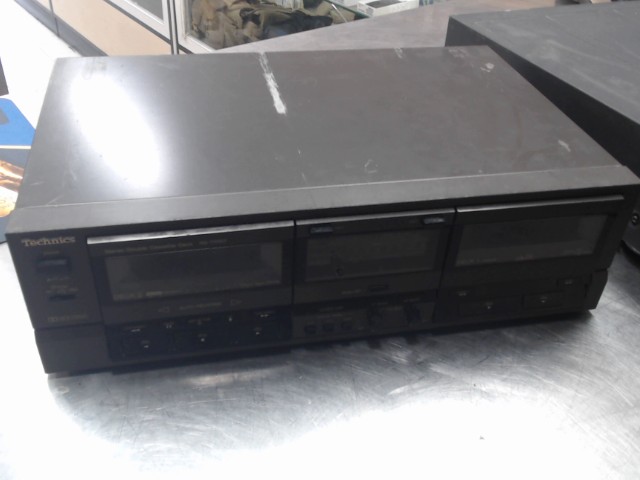 Stereo double cassette deck