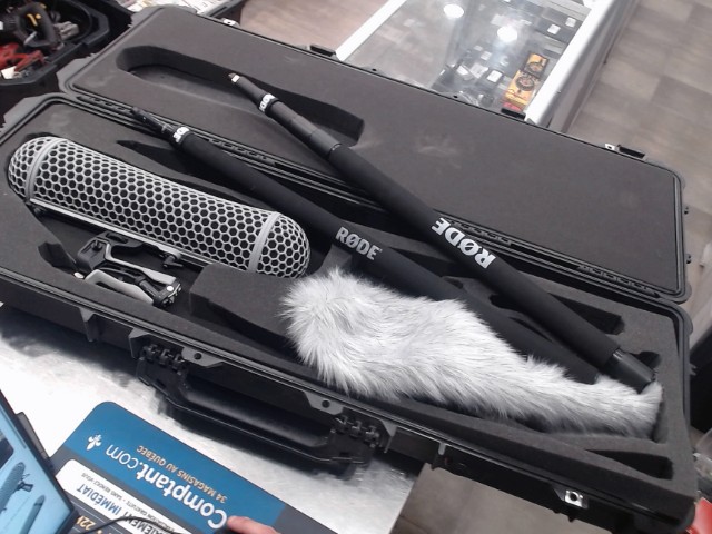 Windshield micro+2boompole + hardcase