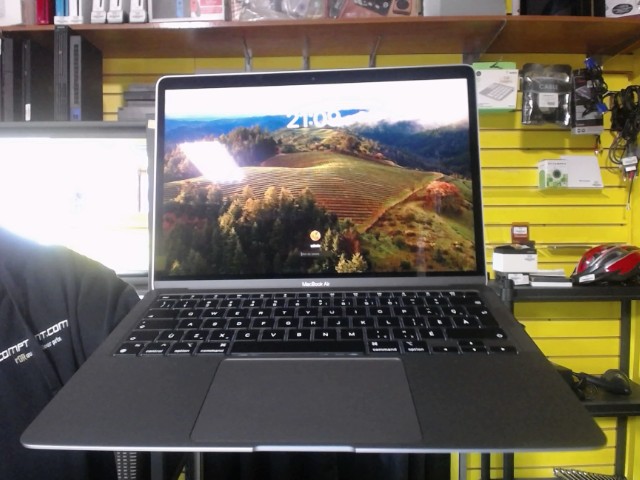 Macbook air m1 2020 13