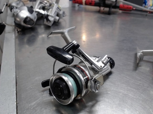 Reel vintage silver  petit