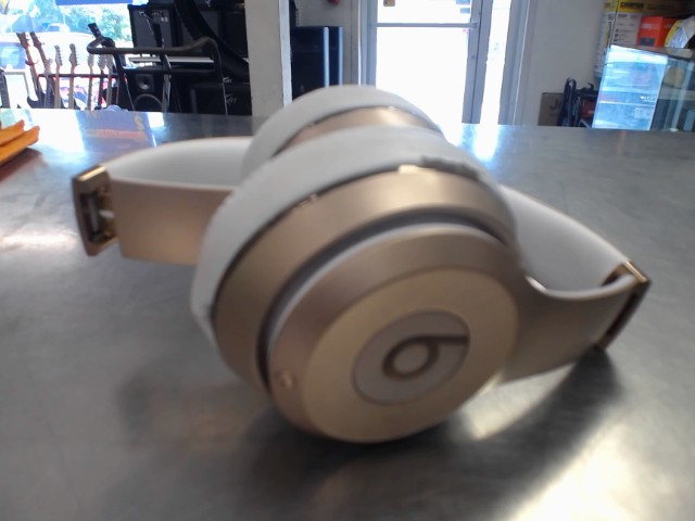 Ecouteur beats solo 3