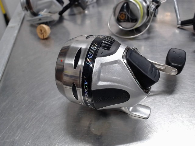 Reel fermer plus recent