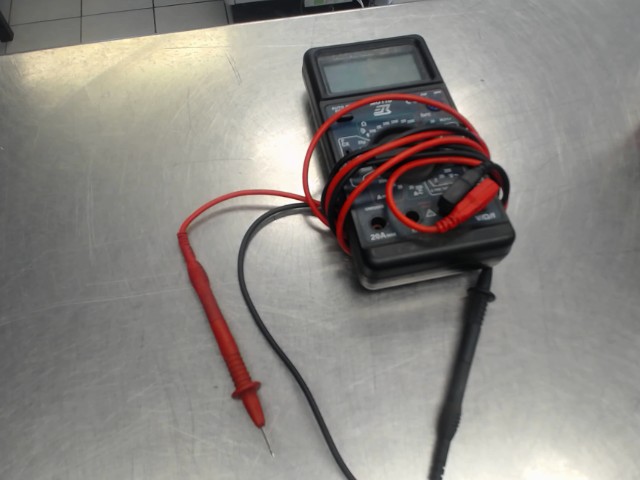 Digital multimeter