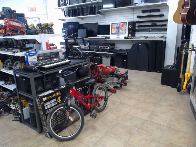 Velo garneau rouge pour enfant
