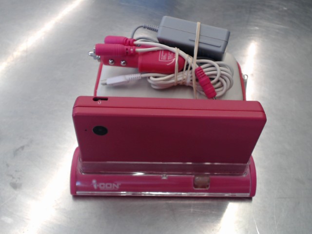 Dsi rose avec chargeur et etuit