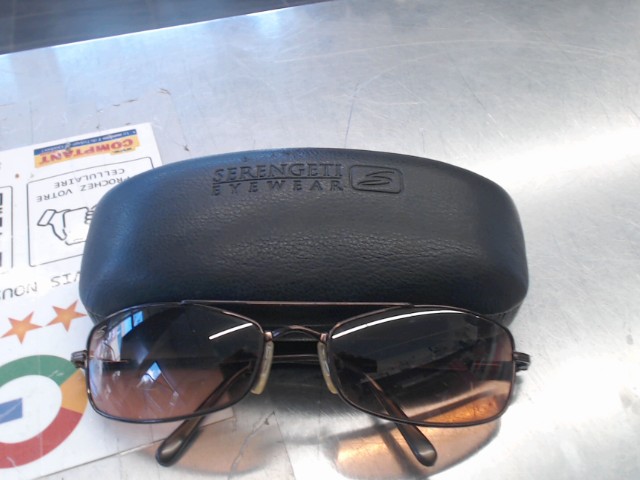 Lunette serengeti avec etuit