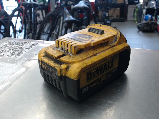Batterie 4.0ah 20v max ecrit camionc