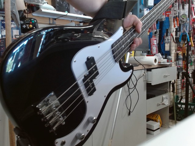 Bass guit donner standard series