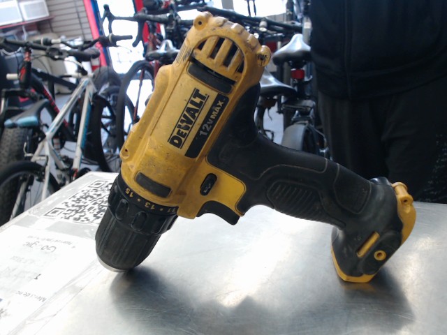 Drill dewalt
