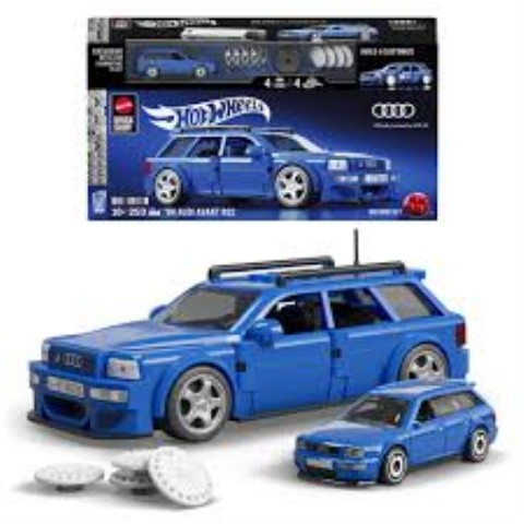 Hot wheels audi 94 avant rs2  new in box