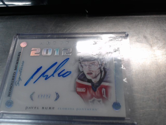 Pavel bure honoured members artifact /27