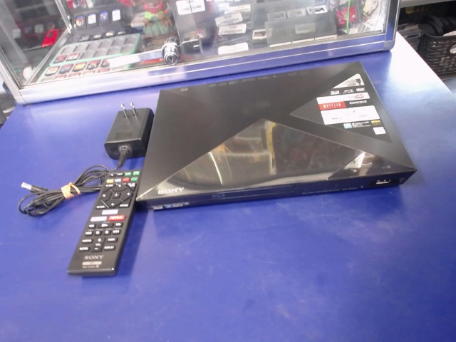 Lecteur bluray avec telecommande