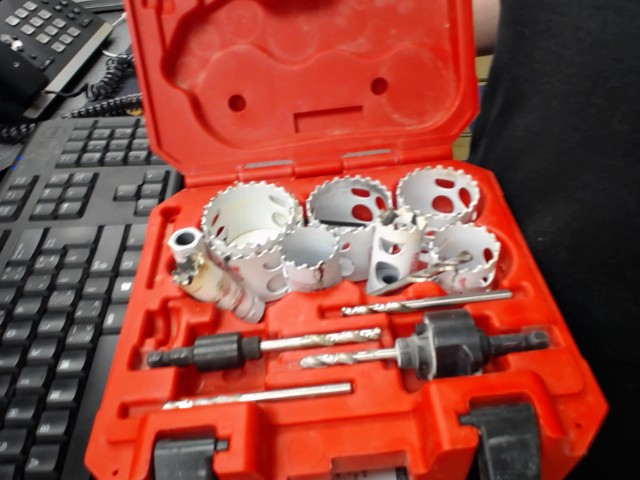 Kit pour hole saw